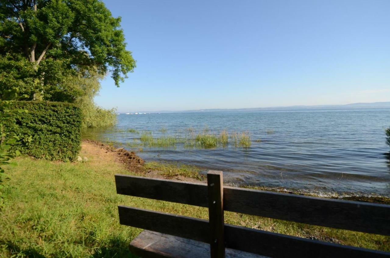 Blockhaus Beim See Hotell Kesswil Exteriör bild